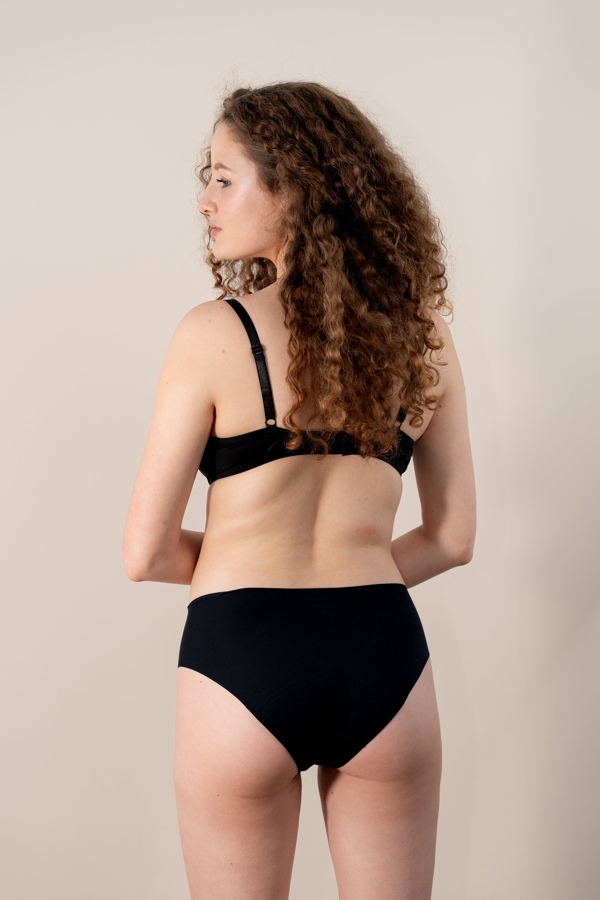 Culotte menstruelle invisible Selene VELUNA